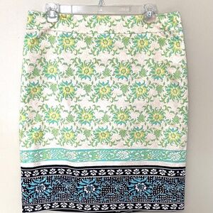 Ann Taylor Green & Navy Lined  printed Skirt size 10